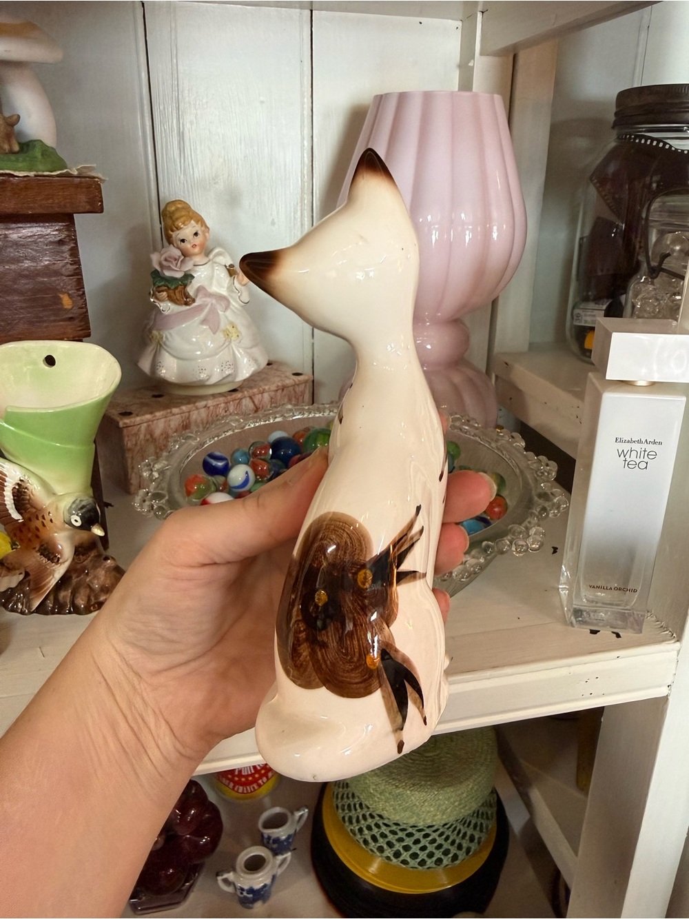 Vintage Ceramic Sitting Cat Figurine - Cream and Brown - Picture 2 of 3